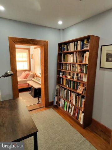 903 JACKSON ST NE, Washington, DC 20017