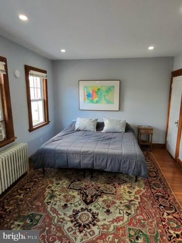 903 JACKSON ST NE, Washington, DC 20017