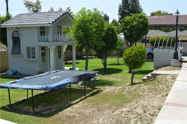 2215 N Euclid, Upland, CA 91784