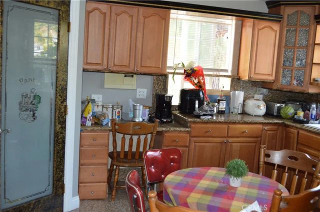 2215 N Euclid, Upland, CA 91784