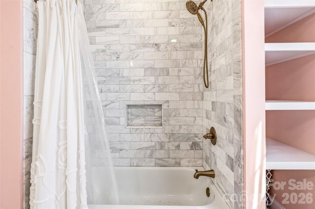 1017 Columbine Road, Asheville, NC 28803