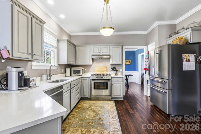 1017 Columbine Road, Asheville, NC 28803