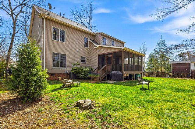 1017 Columbine Road, Asheville, NC 28803