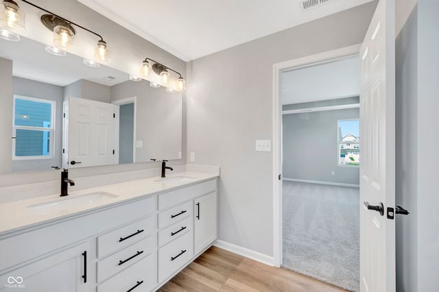 17050 Cowbell Drive, Noblesville, IN 46060