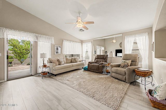 9840 E OBISPO Avenue, Mesa, AZ 85212