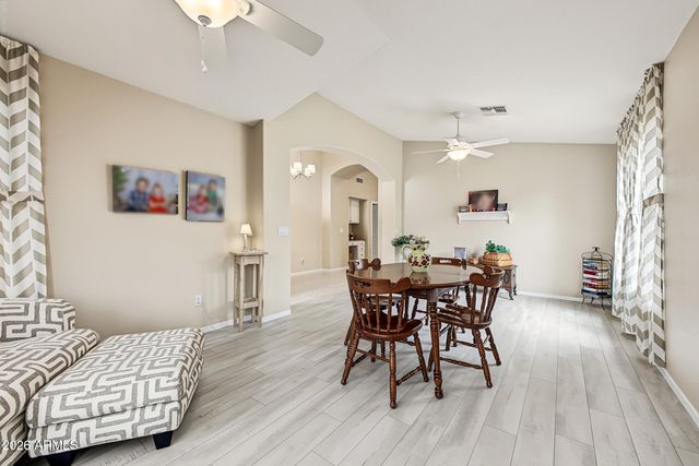 9840 E OBISPO Avenue, Mesa, AZ 85212