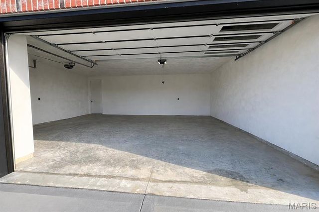 7163 Savannah, Glen Carbon, IL 62034