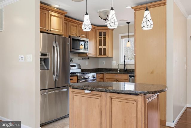 124 WOODLAND RD, Gaithersburg, MD 20877