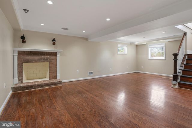 124 WOODLAND RD, Gaithersburg, MD 20877