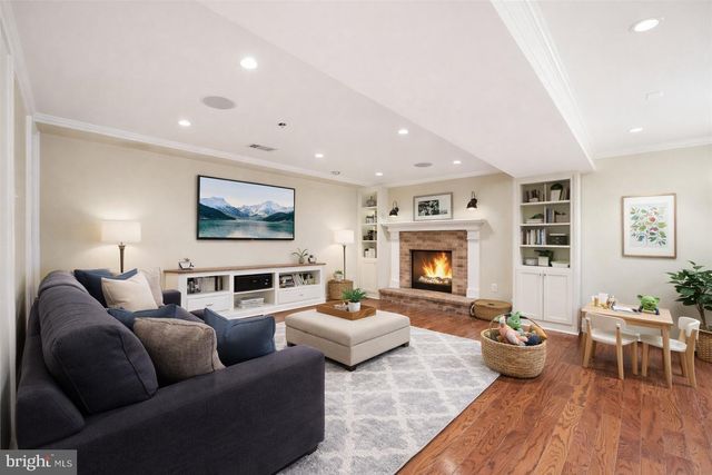 124 WOODLAND RD, Gaithersburg, MD 20877