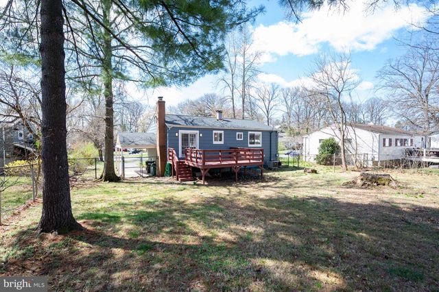 124 WOODLAND RD, Gaithersburg, MD 20877