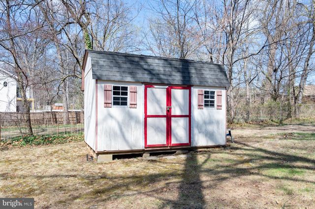 124 WOODLAND RD, Gaithersburg, MD 20877