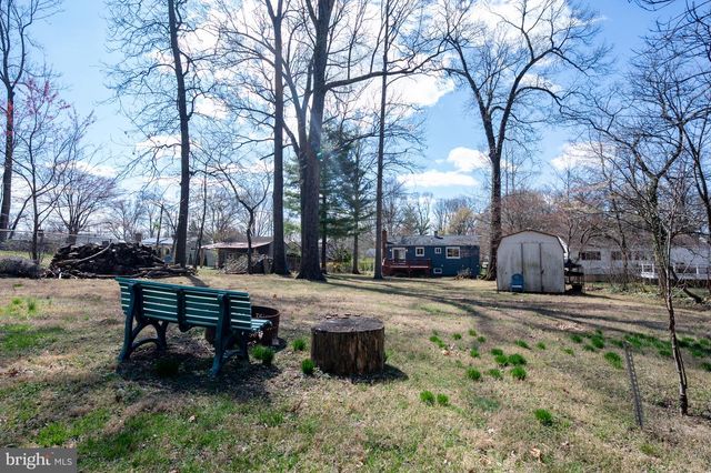 124 WOODLAND RD, Gaithersburg, MD 20877