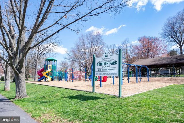 124 WOODLAND RD, Gaithersburg, MD 20877