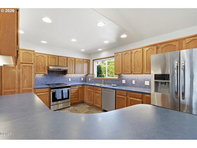 3502 HAWTHORNE Ln, Tillamook, OR 97141