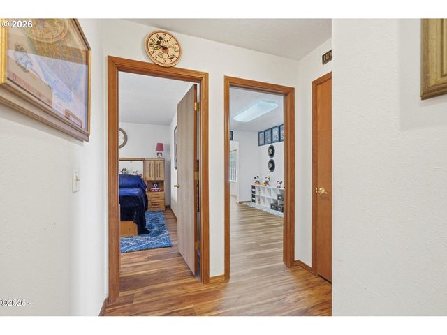 3502 HAWTHORNE Ln, Tillamook, OR 97141