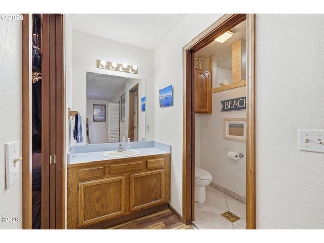 3502 HAWTHORNE Ln, Tillamook, OR 97141