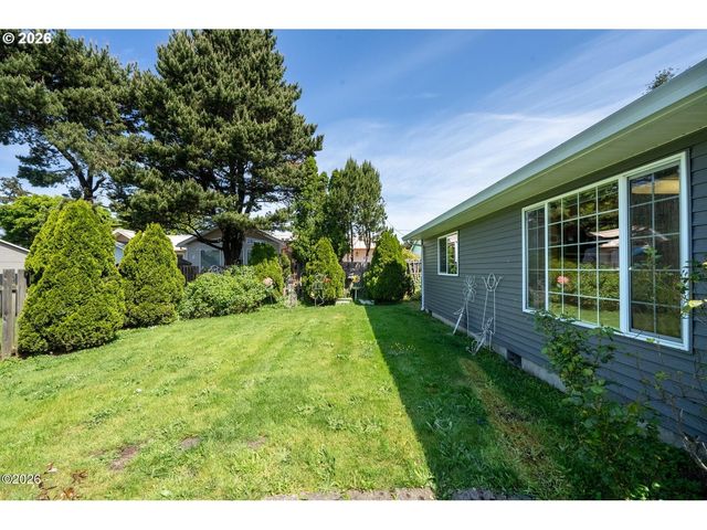 3502 HAWTHORNE Ln, Tillamook, OR 97141