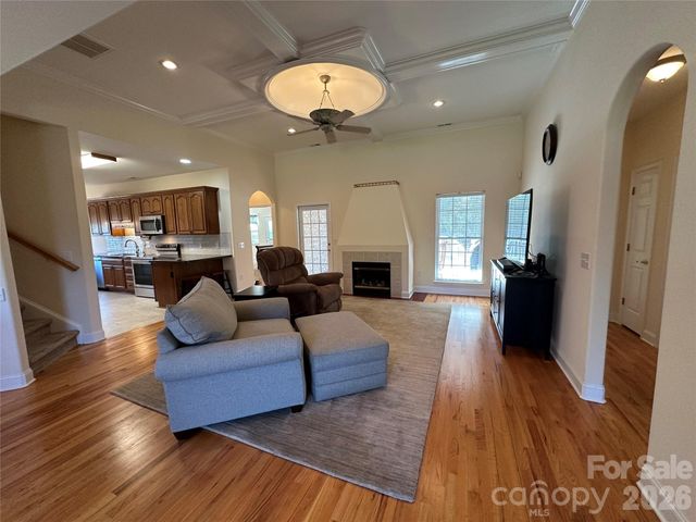 7672 Maple Bluff Lane, Concord, NC 28025