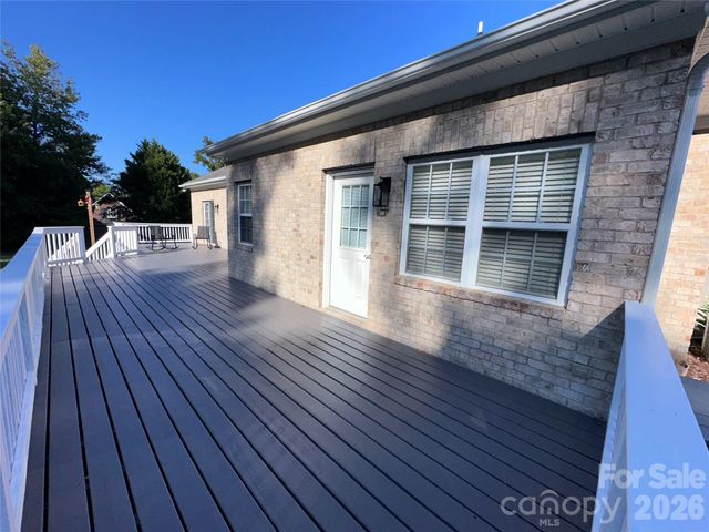 7672 Maple Bluff Lane, Concord, NC 28025