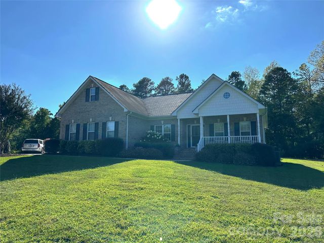 7672 Maple Bluff Lane, Concord, NC 28025