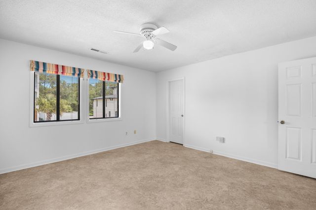 922 Perrin Dr., North Myrtle Beach, SC 29582
