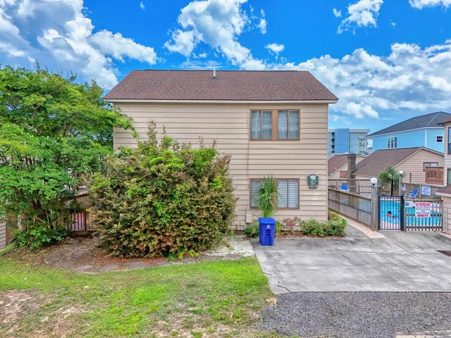 922 Perrin Dr., North Myrtle Beach, SC 29582