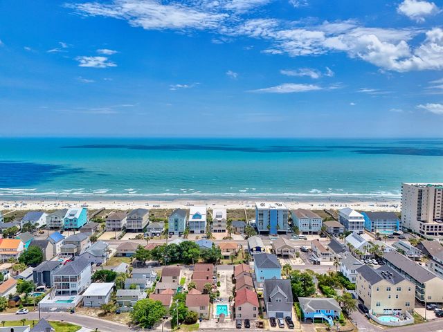 922 Perrin Dr., North Myrtle Beach, SC 29582