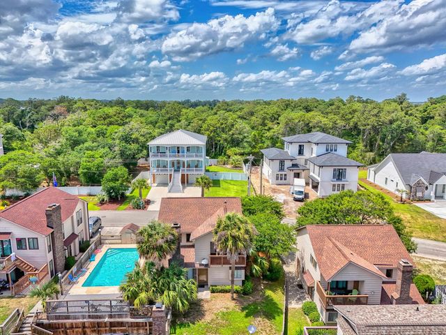 922 Perrin Dr., North Myrtle Beach, SC 29582