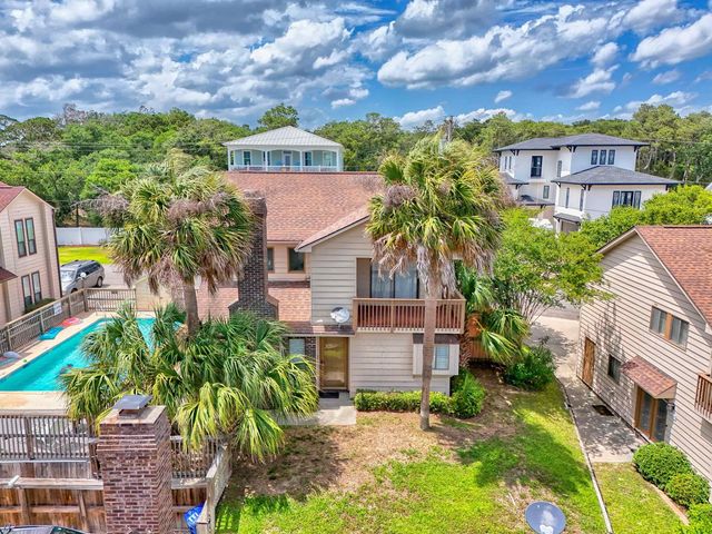 922 Perrin Dr., North Myrtle Beach, SC 29582