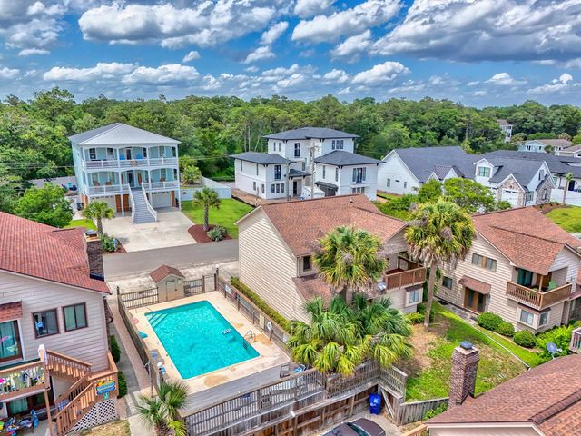 922 Perrin Dr., North Myrtle Beach, SC 29582