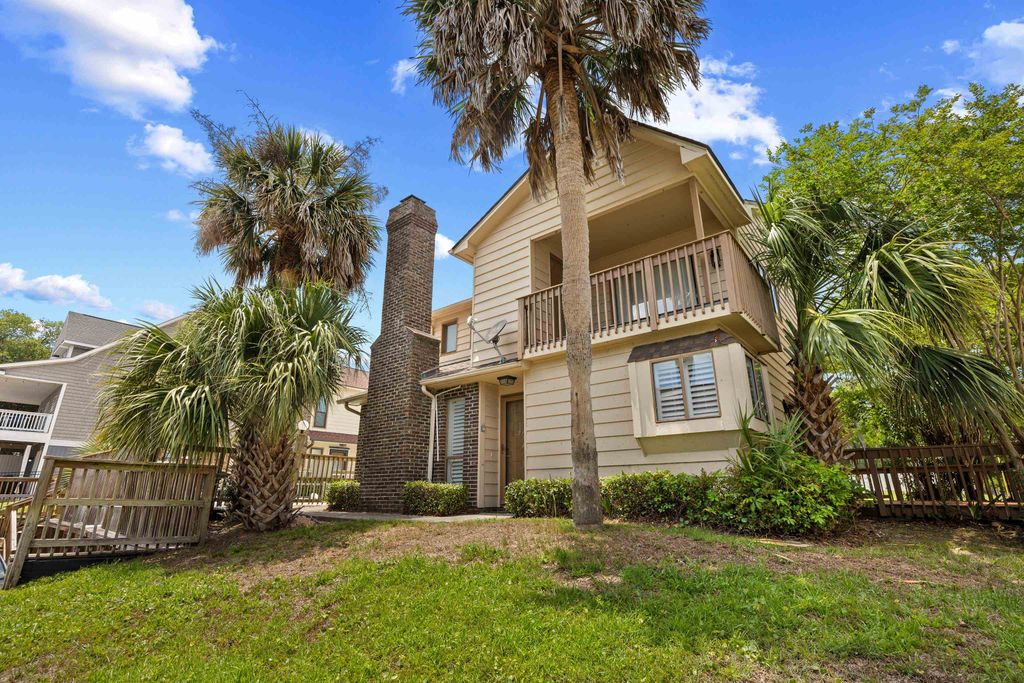 922 Perrin Dr., North Myrtle Beach, SC 29582