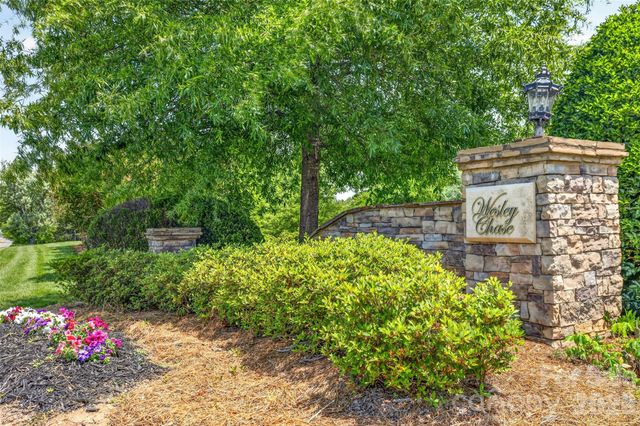 1008 Spring Rose Lane, Matthews, NC 28104