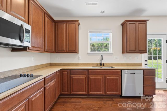 1008 Spring Rose Lane, Matthews, NC 28104