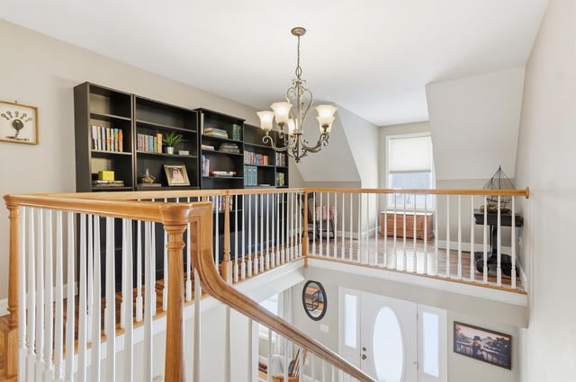 10 Ball Road, Kingston, NH 03848