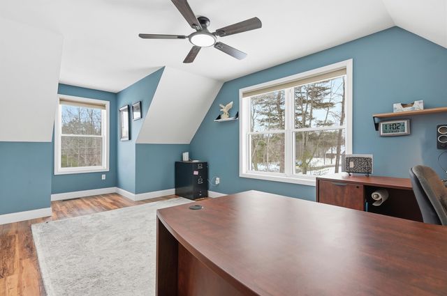 10 Ball Road, Kingston, NH 03848