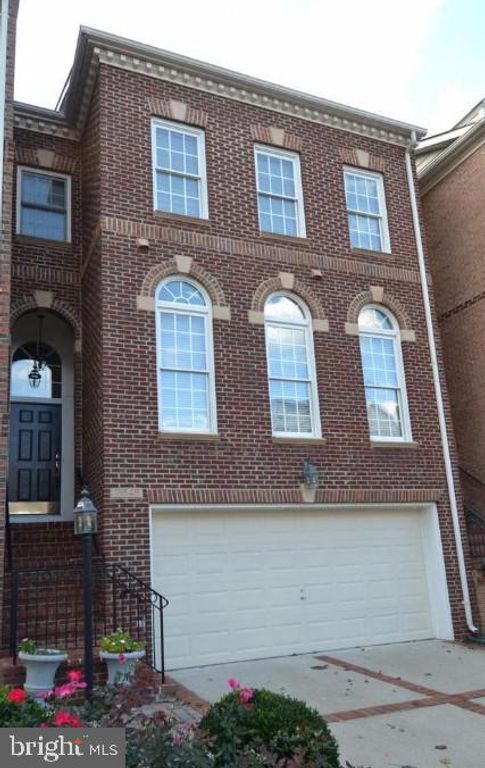 18545 BEAR CREEK TER, Leesburg, VA 20176