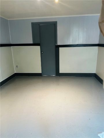 99 S 10th St, South Side, PA 15203