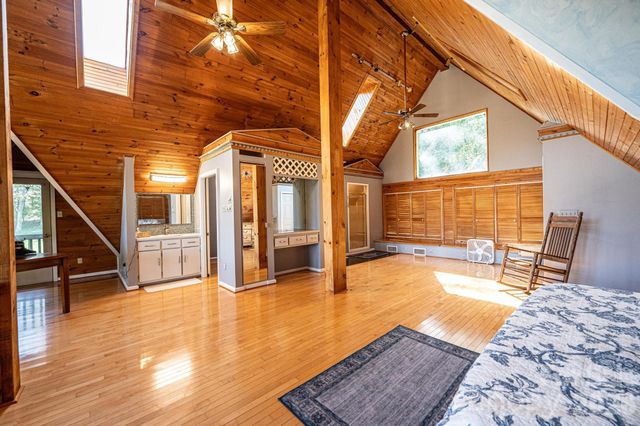 1925 Lake Acres Drive, Hickory, NC 28601