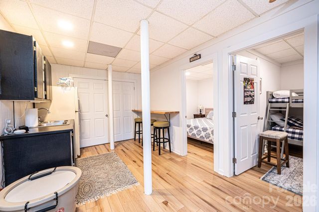1925 Lake Acres Drive, Hickory, NC 28601