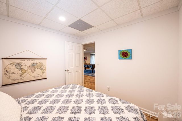 1925 Lake Acres Drive, Hickory, NC 28601