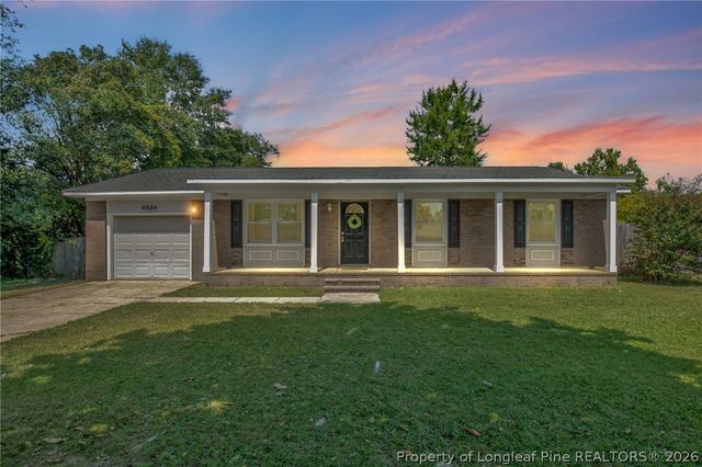 6504 Gate Post Court, Fayetteville, NC 28314