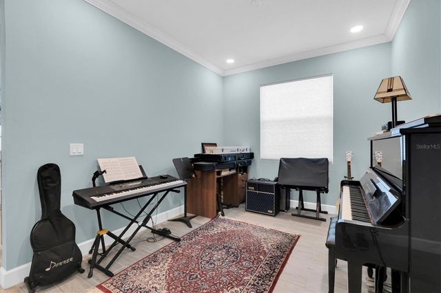 3069 19TH AVENUE S, St Petersburg, FL 33712