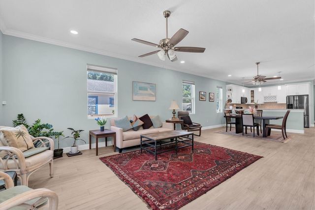 3069 19TH AVENUE S, St Petersburg, FL 33712