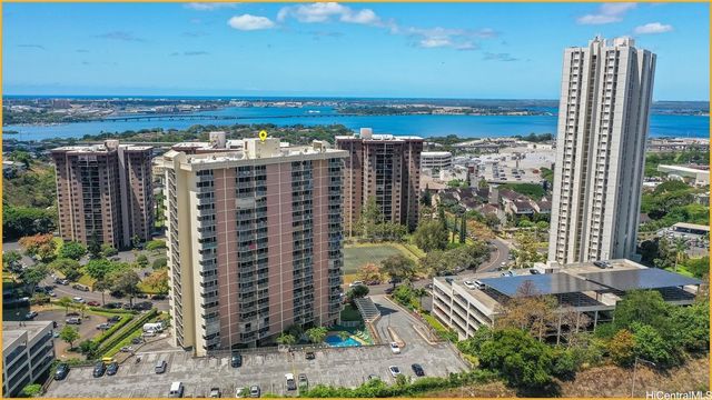 98-450 Koauka Loop 401, Aiea, HI 96701