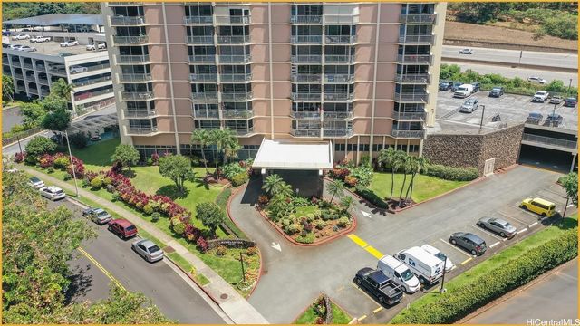 98-450 Koauka Loop 401, Aiea, HI 96701