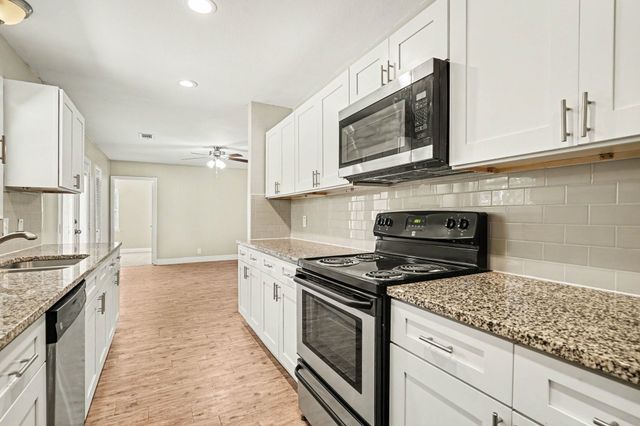 6705 Yosemite Drive, Fort Worth, TX 76112
