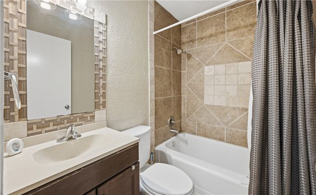 4930 Merrimac St, Corpus Christi, TX 78415