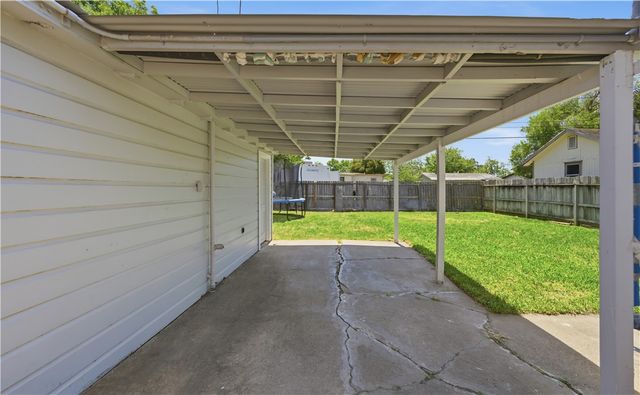 4930 Merrimac St, Corpus Christi, TX 78415