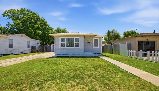 4930 Merrimac St, Corpus Christi, TX 78415